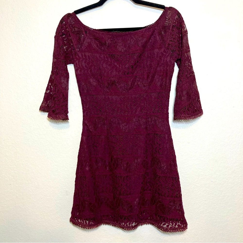 LULU’S Floral Lace Bell Sleeve Mini Burgundy Dress Size XS